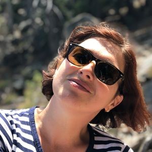 Meet your Posher, Tinatin